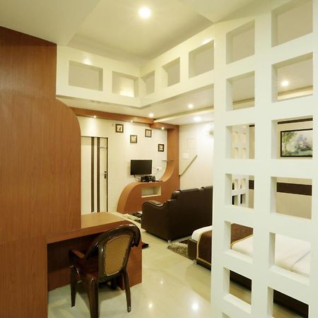 Hotel Dream City Guwahati Dış mekan fotoğraf