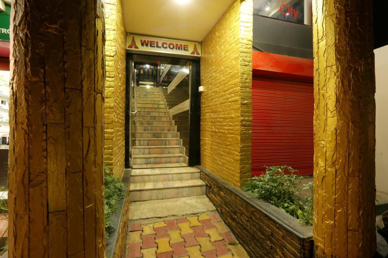 Hotel Dream City Guwahati Dış mekan fotoğraf